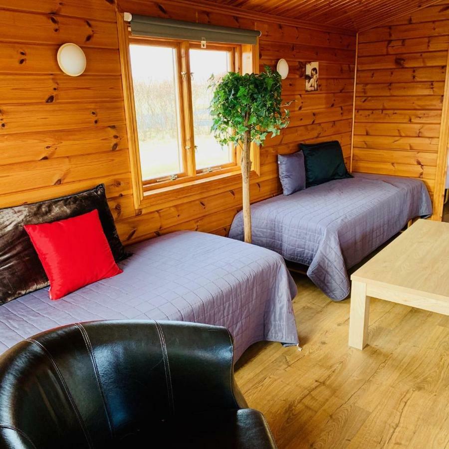 Hellisholar Cottages Хвольсвёдлюр Экстерьер фото